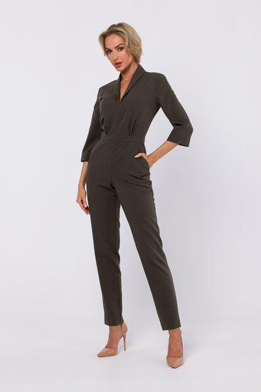 Front-Zip Jumpsuit Day-to-Night | Strictly In | Elevate your wardrobe with our woven fabric jumpsuit, boasting a turned-over collar, front zipper, and 3/4 sleeves with slits. Perfect for conquering both business and dinner plans in style.